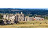 MIDDLEHAM CASTLE