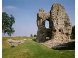 Ludgershall Castle and Cross
